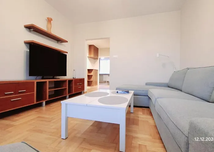 아파트 Metro Natolin